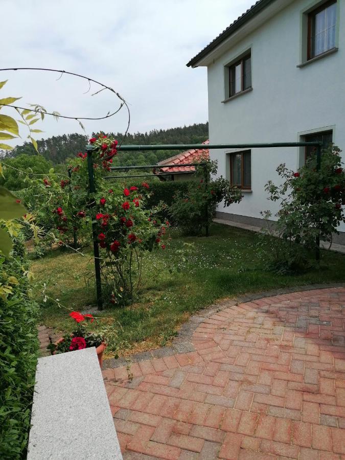 Ferienhaus Putzke Stadtilm Luaran gambar